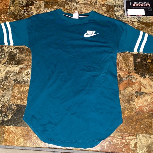 Nike Tops - Nike Just Do It long sleeve